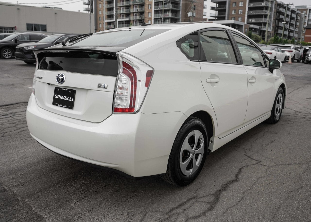 2015 Toyota Prius BASE