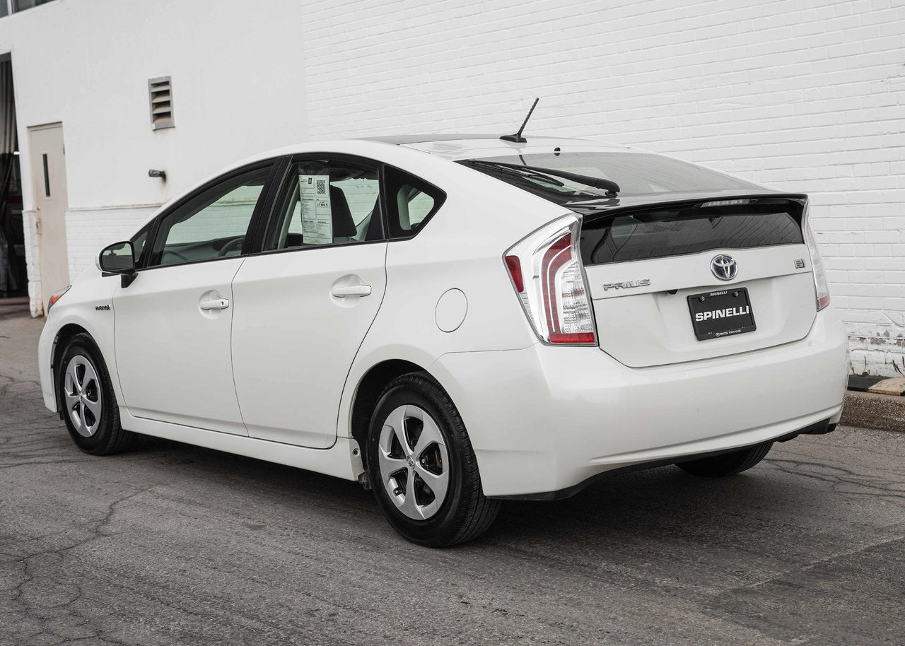 2015 Toyota Prius BASE