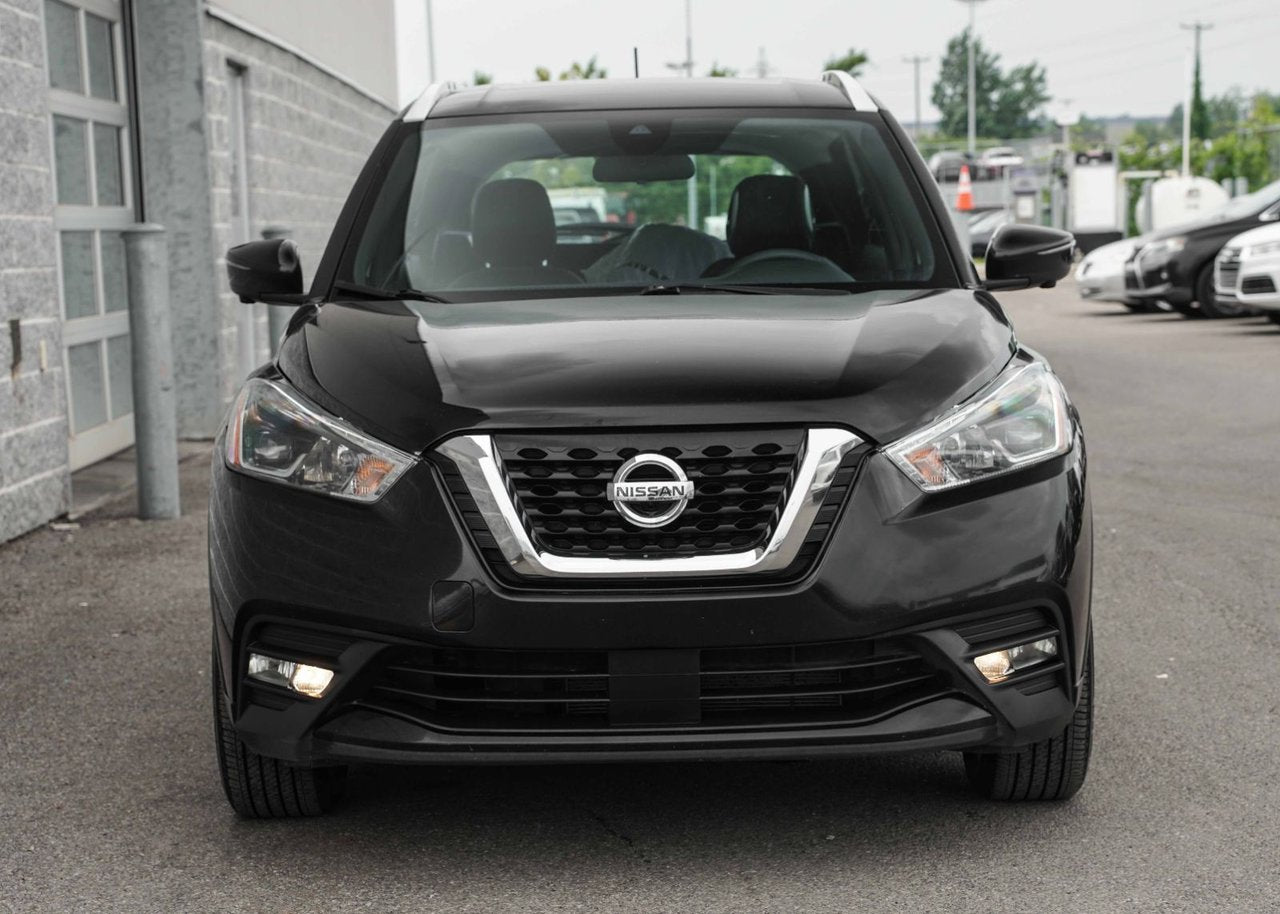 2020 Nissan Kicks SR; CUIR CAMERA ANGLES MORT SIEGES CHAUFFANT MAGS