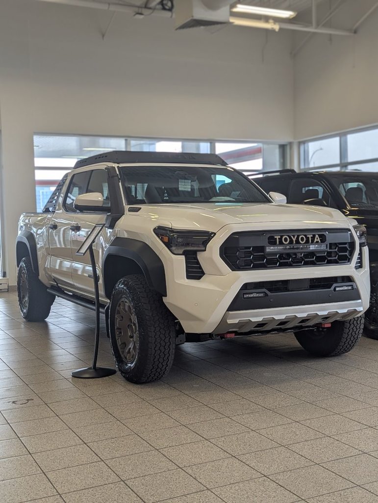 2025 Toyota TACOMA HYBRID Trailhunter
