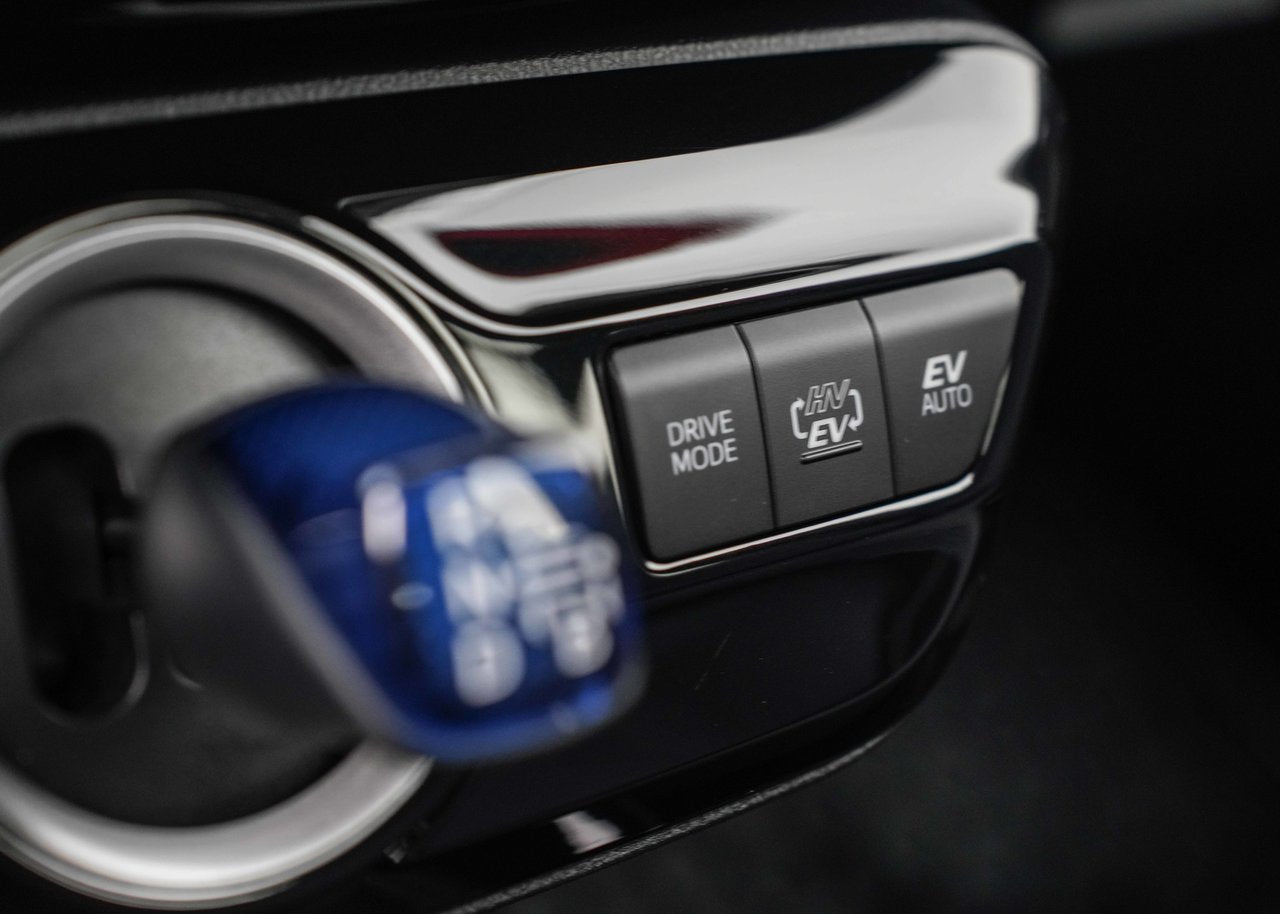 2022 Toyota PRIUS PRIME BASE