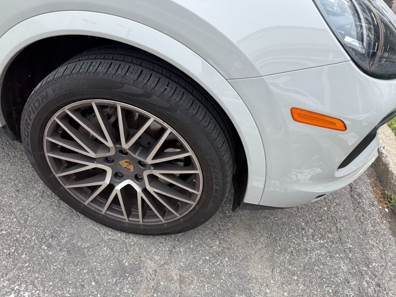 2022 Porsche Cayenne
