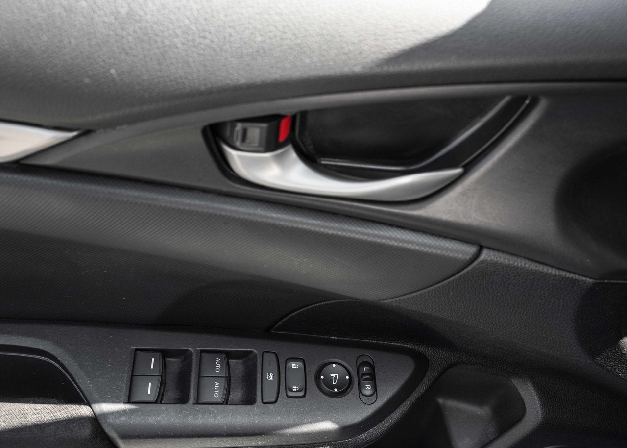 2018 Honda Civic Hatchback **LX**