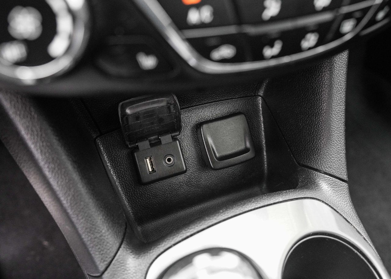2018 Chevrolet Cruze LT AUTO; TOIT CAMERA SIEGES CHAUFFANT CARPLAY MAGS