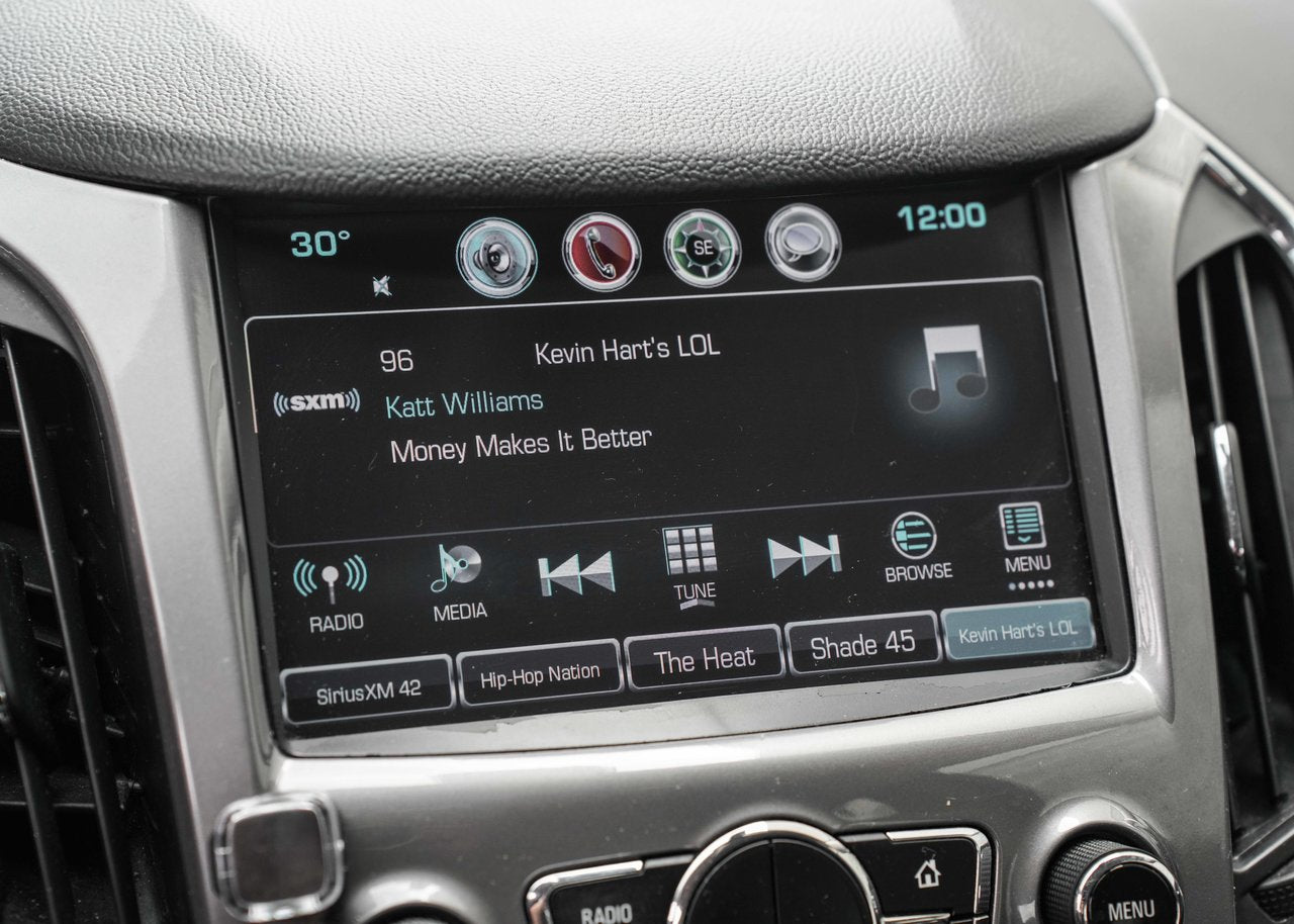 2018 Chevrolet Cruze LT AUTO; TOIT CAMERA SIEGES CHAUFFANT CARPLAY MAGS