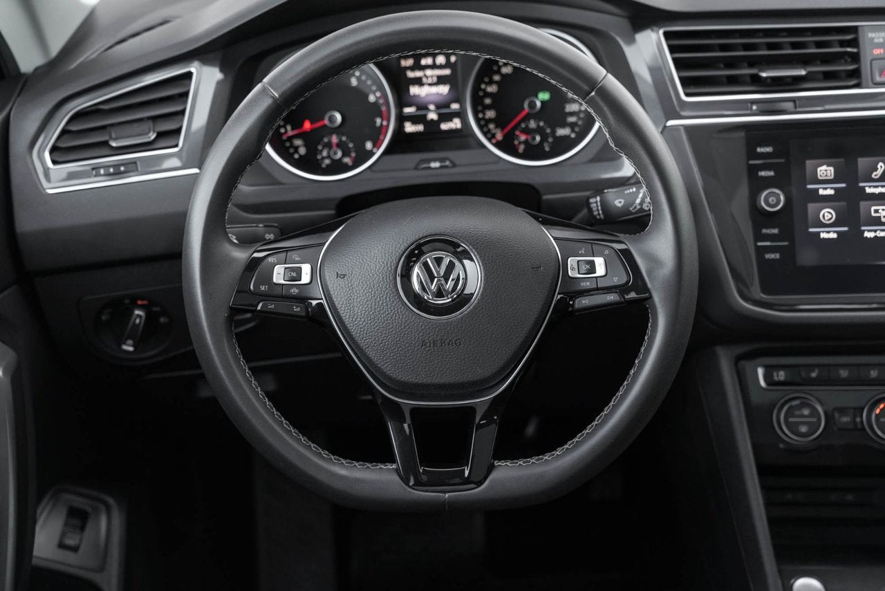 2021 Volkswagen Tiguan COMFORTLINE/AWD/PANO SUNROOF/KEYLESS/BLINDSPOT