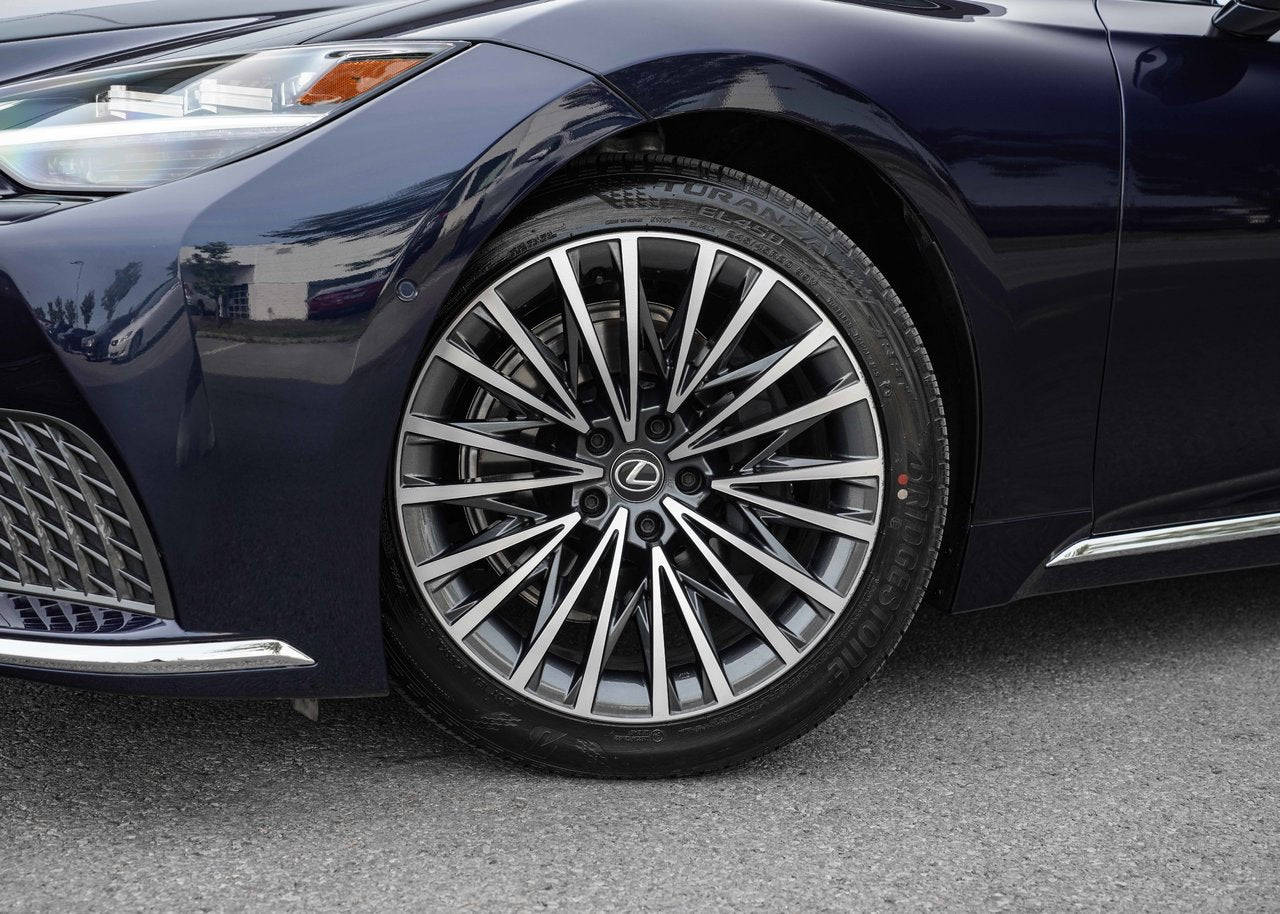 2024 Lexus LS 500 EXECUTIVE 2700KM MARK LEVINSON NAV CARPLAY