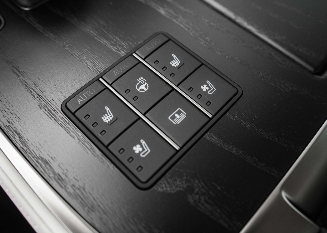 2024 Lexus LS 500 EXECUTIVE 2700KM MARK LEVINSON NAV CARPLAY