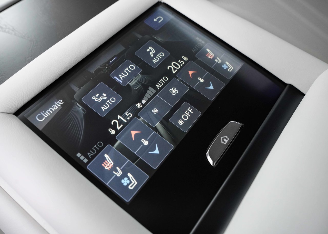 2024 Lexus LS 500 EXECUTIVE 2700KM MARK LEVINSON NAV CARPLAY