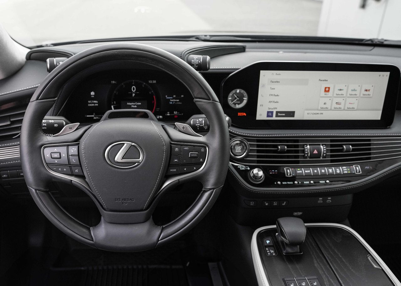 2024 Lexus LS 500 EXECUTIVE 2700KM MARK LEVINSON NAV CARPLAY