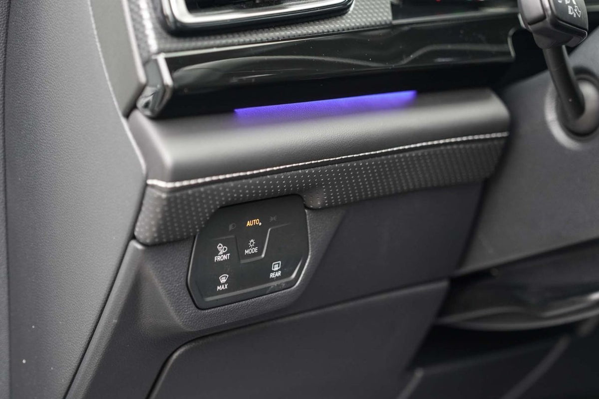 2025 Volkswagen Atlas Cross Sport Execline