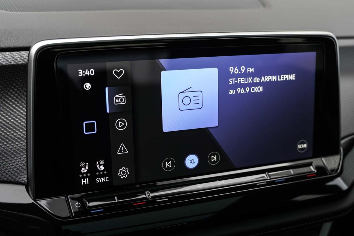 2025 Volkswagen Atlas Cross Sport Execline