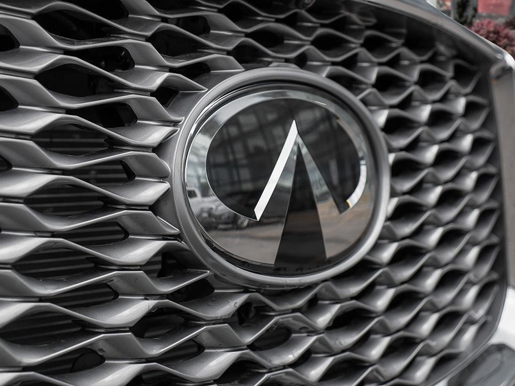 2025 Infiniti QX55 ESSENTIAL