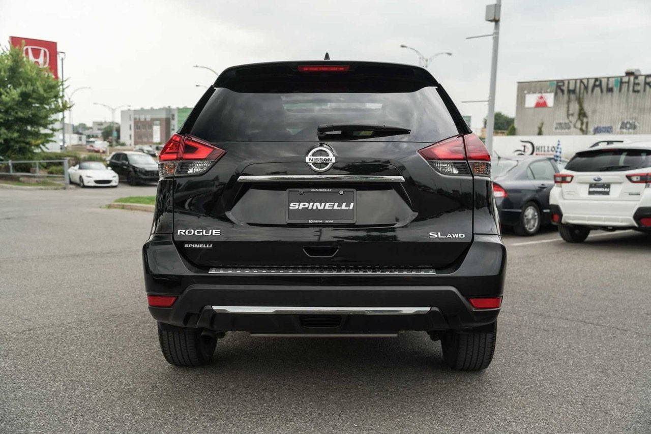 2017 Nissan Rogue SL