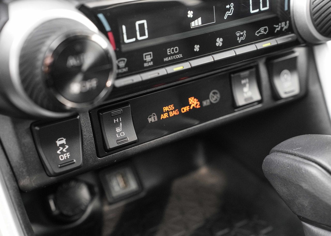 2024 Toyota RAV4 XLE AWD