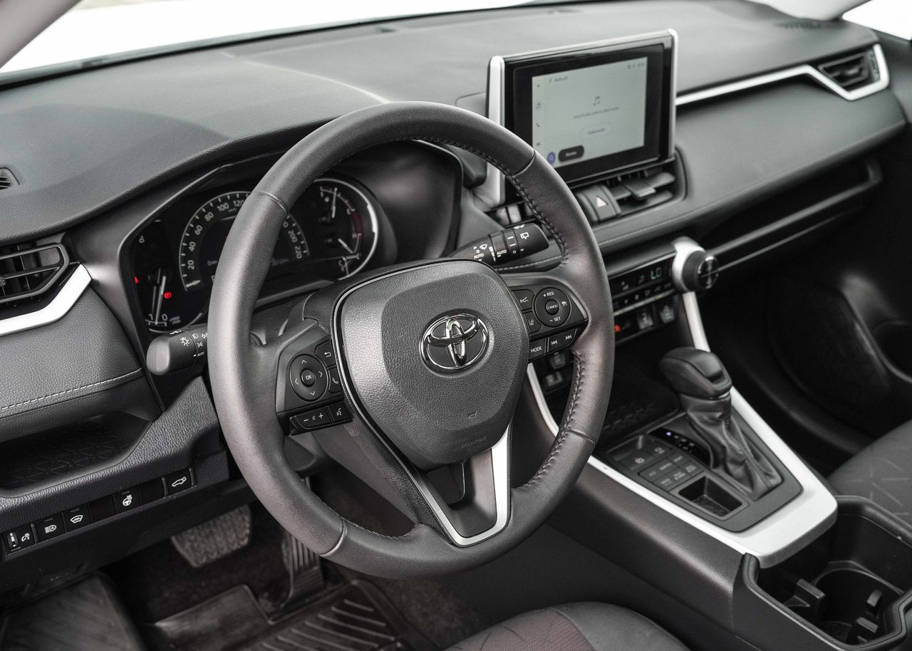 2024 Toyota RAV4 XLE AWD