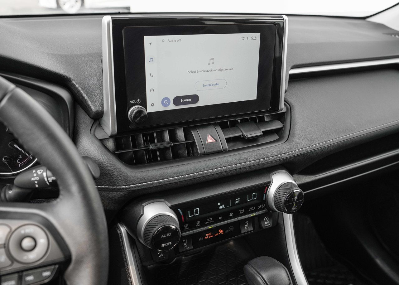 2024 Toyota RAV4 XLE AWD