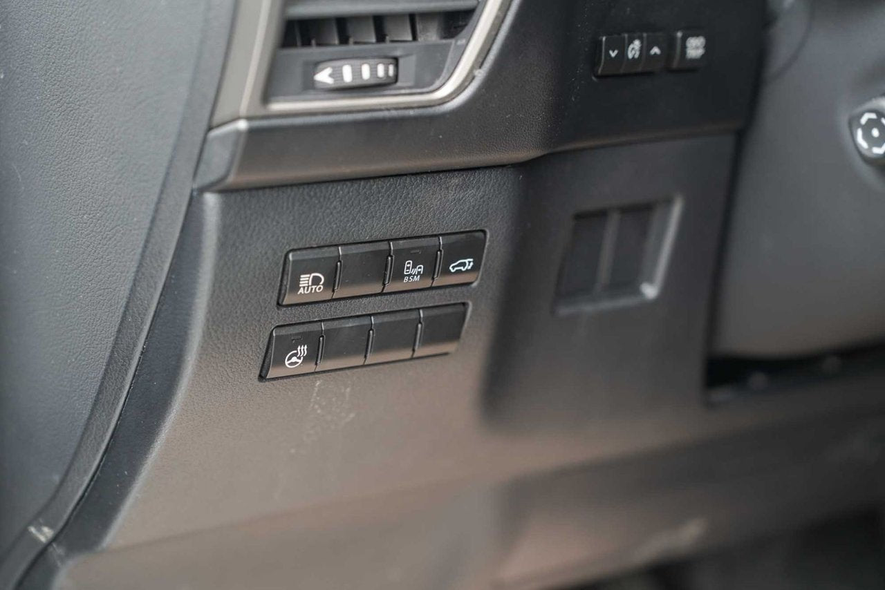 2021 Lexus NX 300h 300h DEMO PREMIUM AWD BAS KM CUIR TOIT CARPLAY