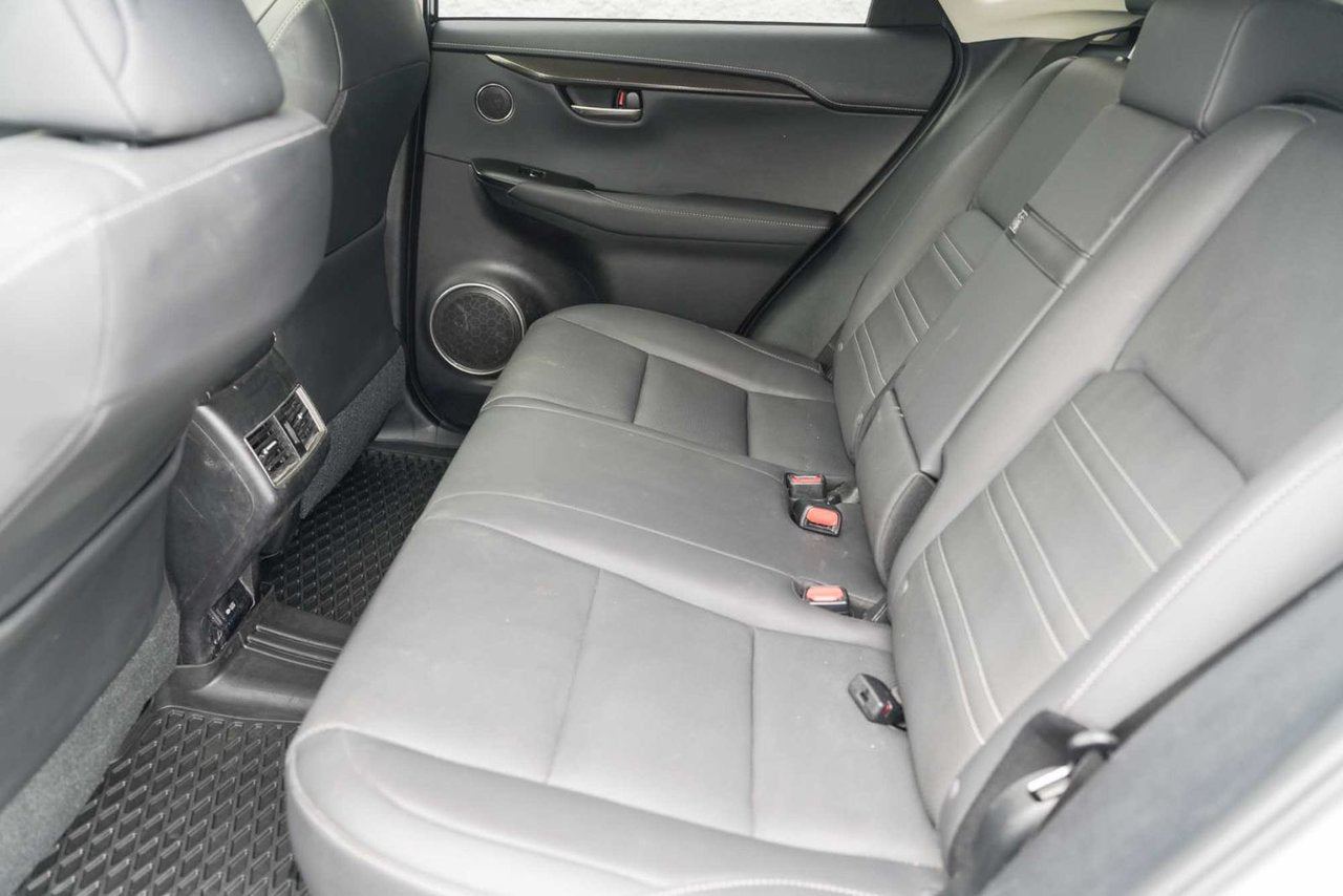 2021 Lexus NX 300h 300h DEMO PREMIUM AWD BAS KM CUIR TOIT CARPLAY