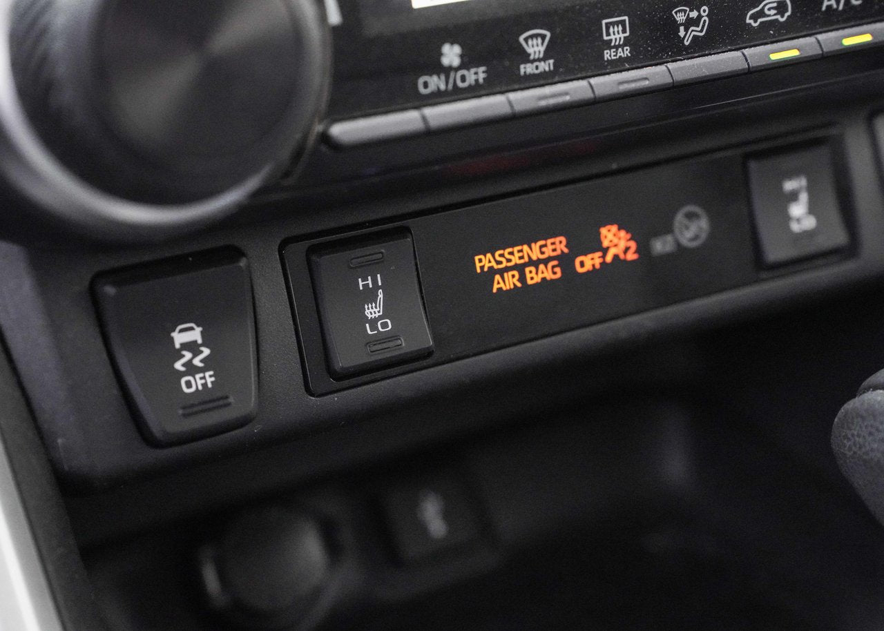 2022 Toyota RAV4 LE FWD