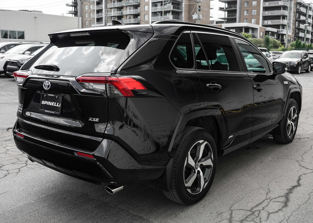 2022 Toyota RAV4 Prime SE