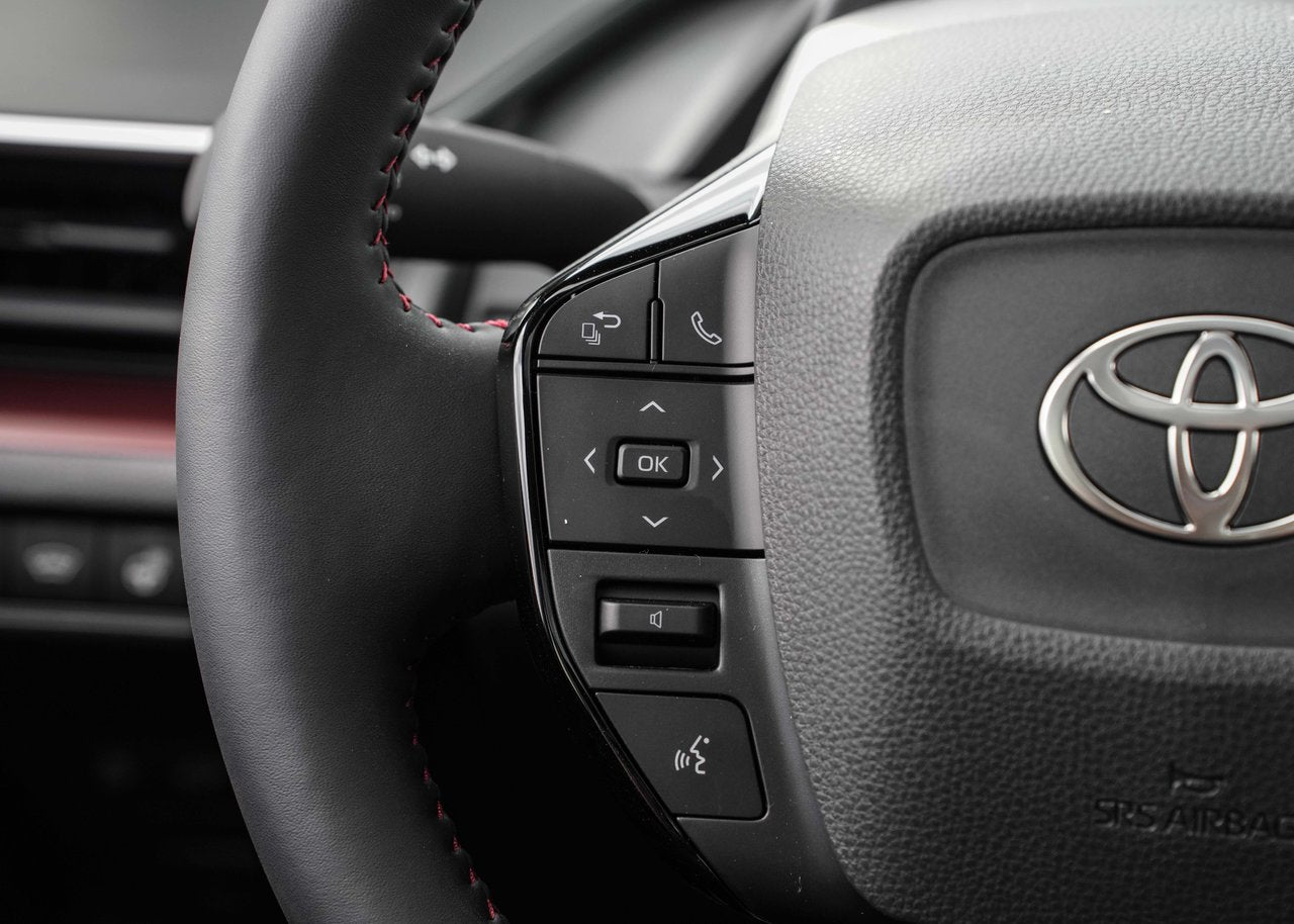 2025 Toyota Prius Plug-in Hybrid XSE PREMIUM