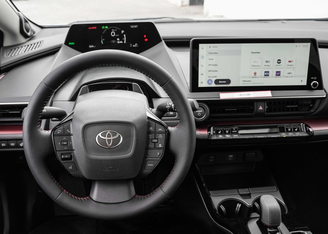 2025 Toyota Prius Plug-in Hybrid XSE PREMIUM