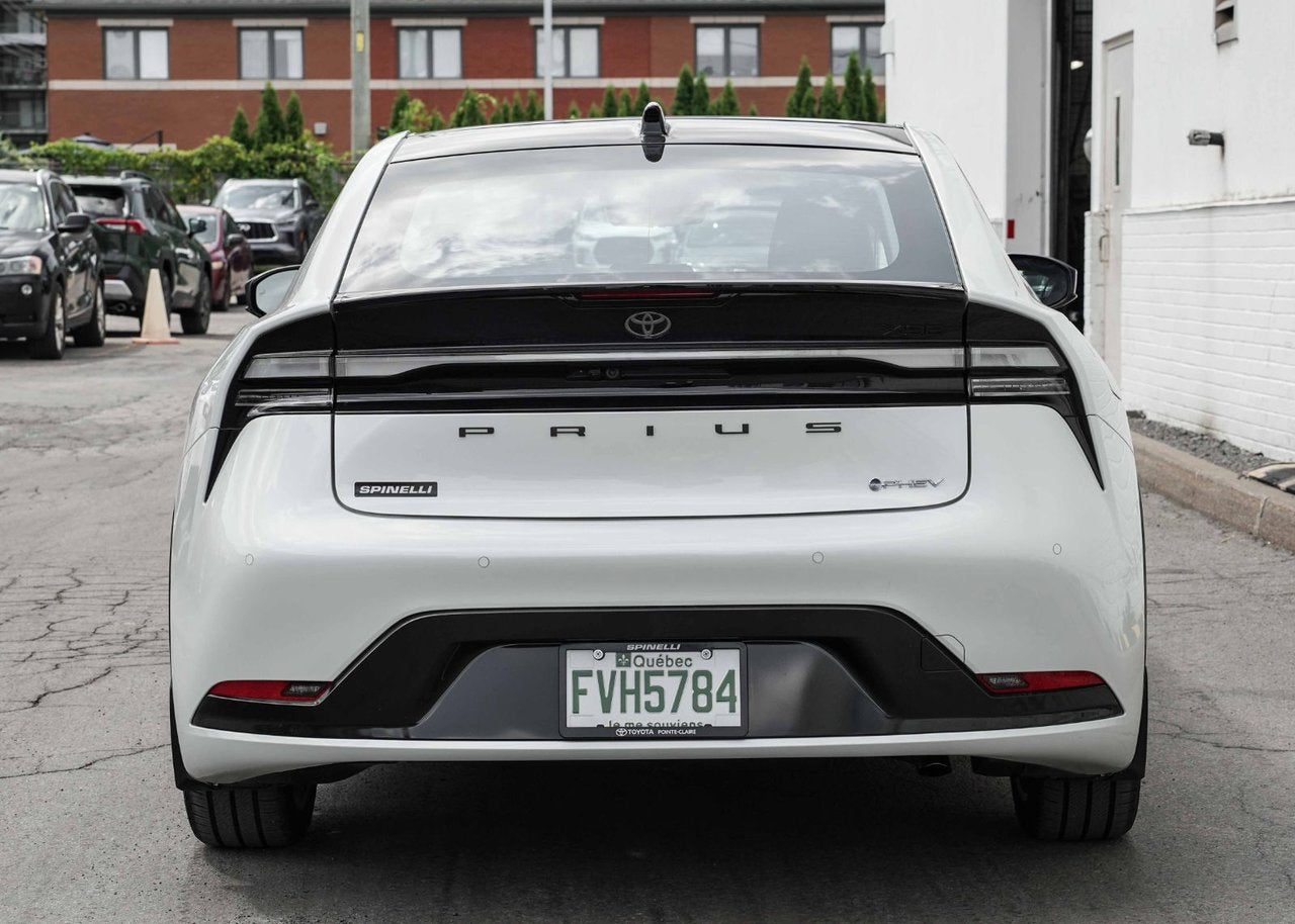 2025 Toyota Prius Plug-in Hybrid XSE PREMIUM