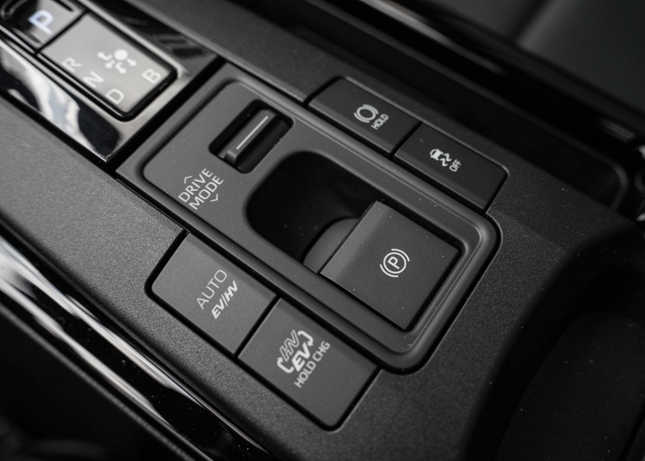 2025 Toyota Prius Plug-in Hybrid XSE PREMIUM