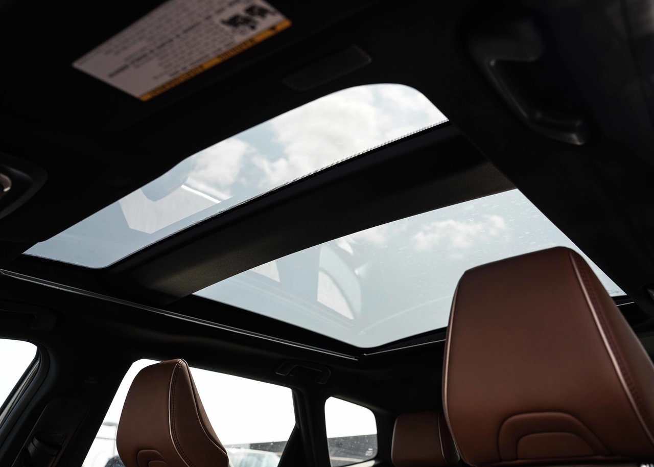 2025 Toyota Crown Signia TECHNOLOGIE AVANCE