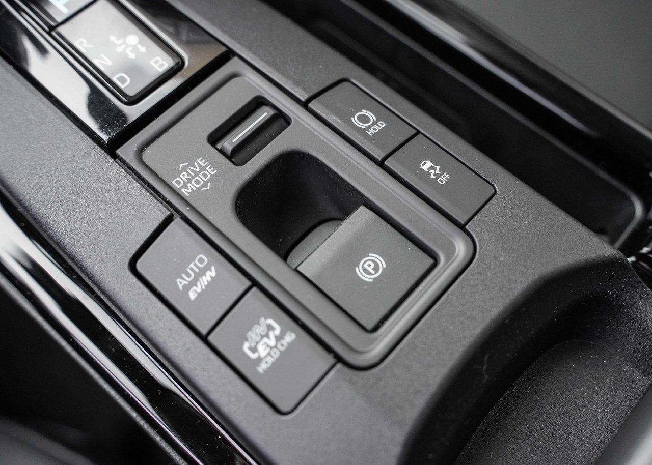 2025 Toyota Prius Plug-in Hybrid XSE PREMIUM