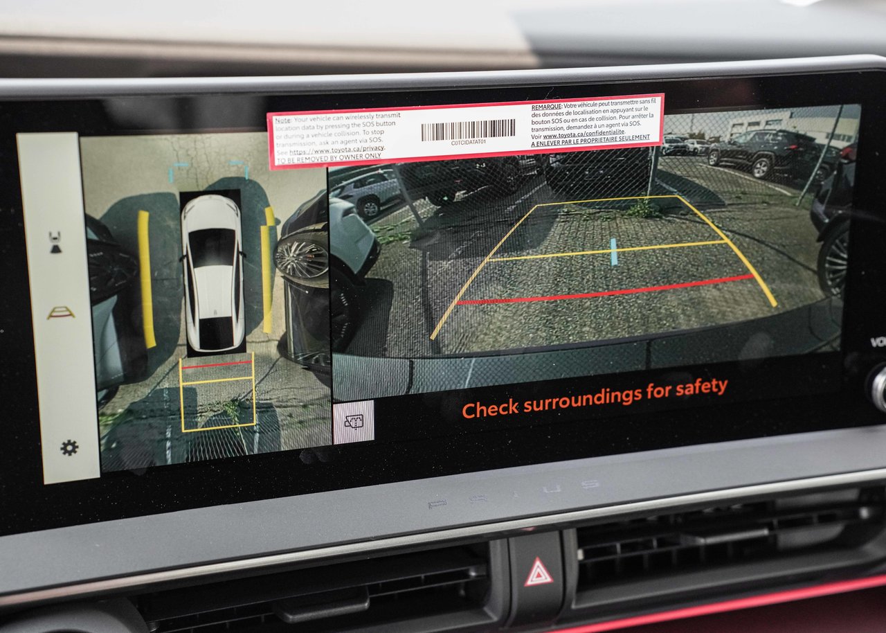 2025 Toyota Prius Plug-in Hybrid XSE PREMIUM