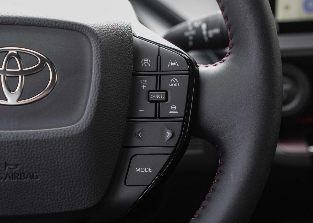 2025 Toyota Prius Plug-in Hybrid XSE PREMIUM