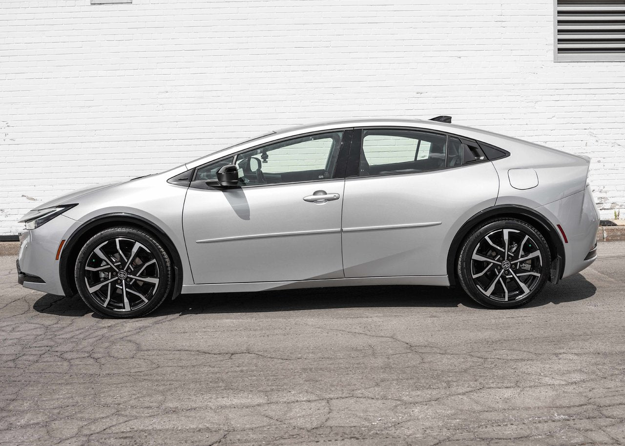 2025 Toyota Prius Plug-in Hybrid XSE PREMIUM