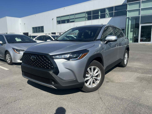 2022 Toyota COROLLA CROSS LE