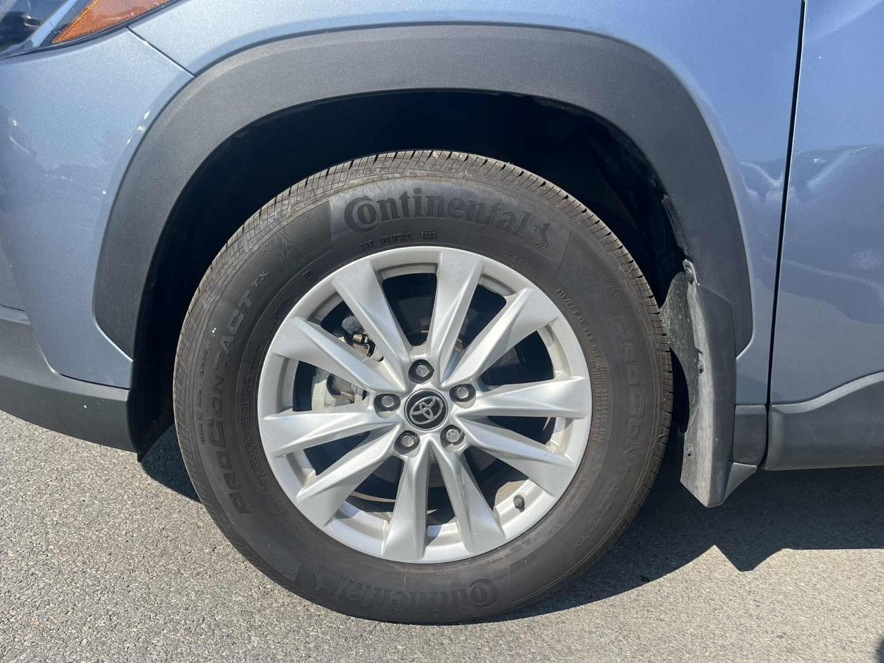 2023 Toyota COROLLA CROSS LE AWD PREMIUM