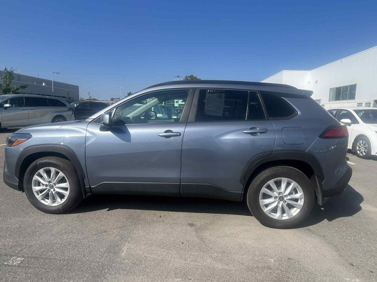 2023 Toyota COROLLA CROSS LE AWD PREMIUM