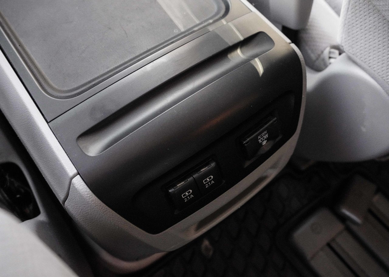 2020 Toyota Sienna LE