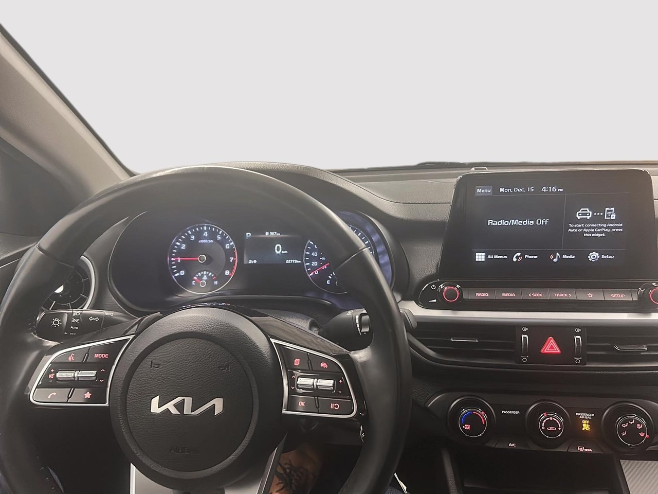 2023 Kia Forte LX