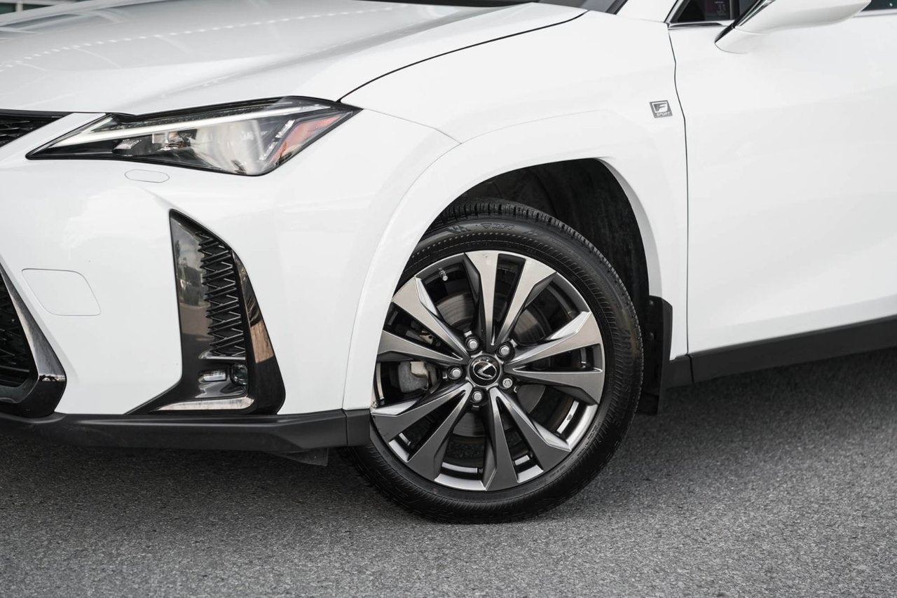 2024 Lexus UX 250h F SPORT 1 AWD CUIR ROUGE CARPLAY