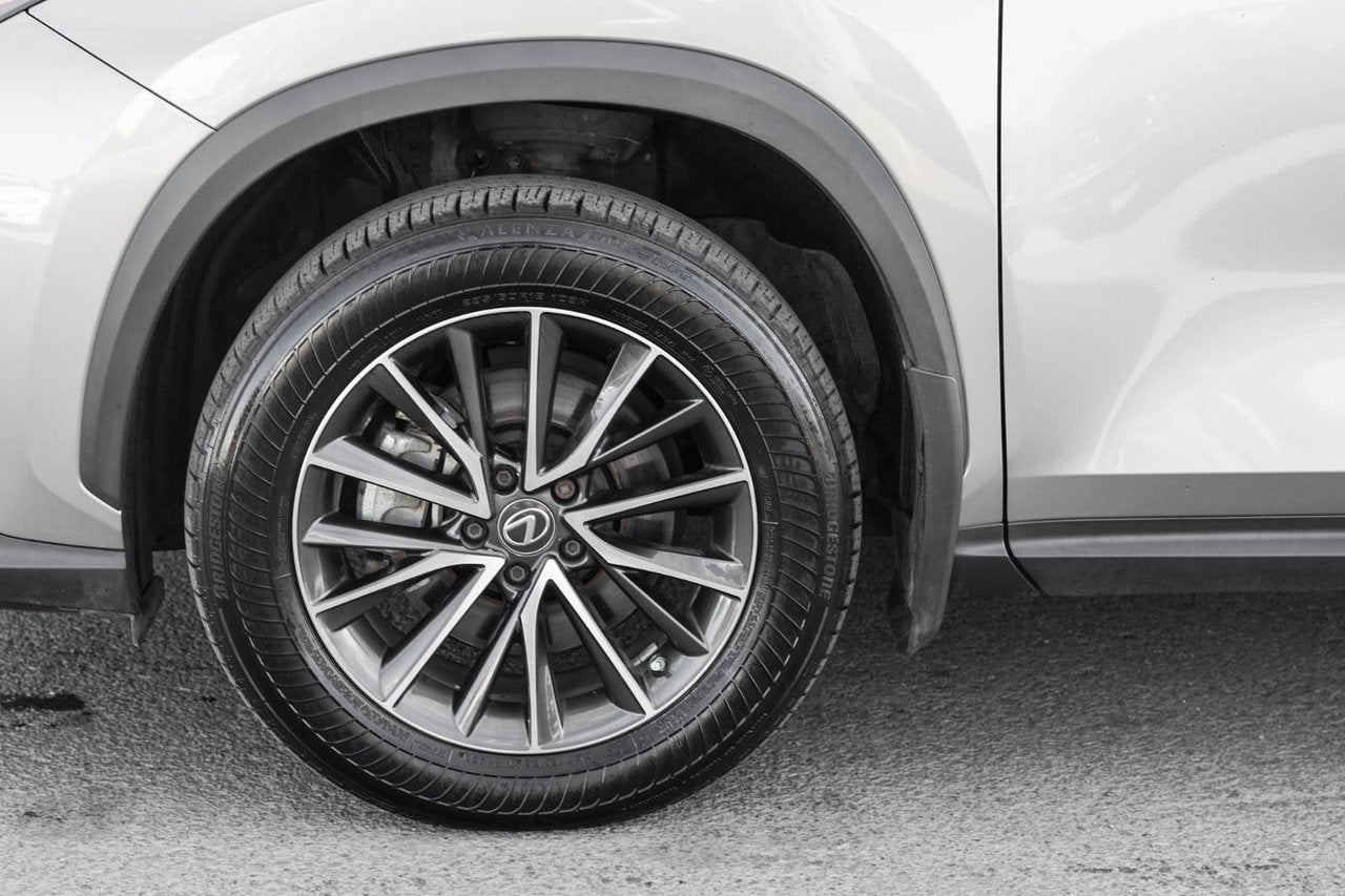 2023 Lexus NX 450h+ 450h+ ULTRA PREMIUM HYBRIDE BRANCHABLE TOIT BAS KM