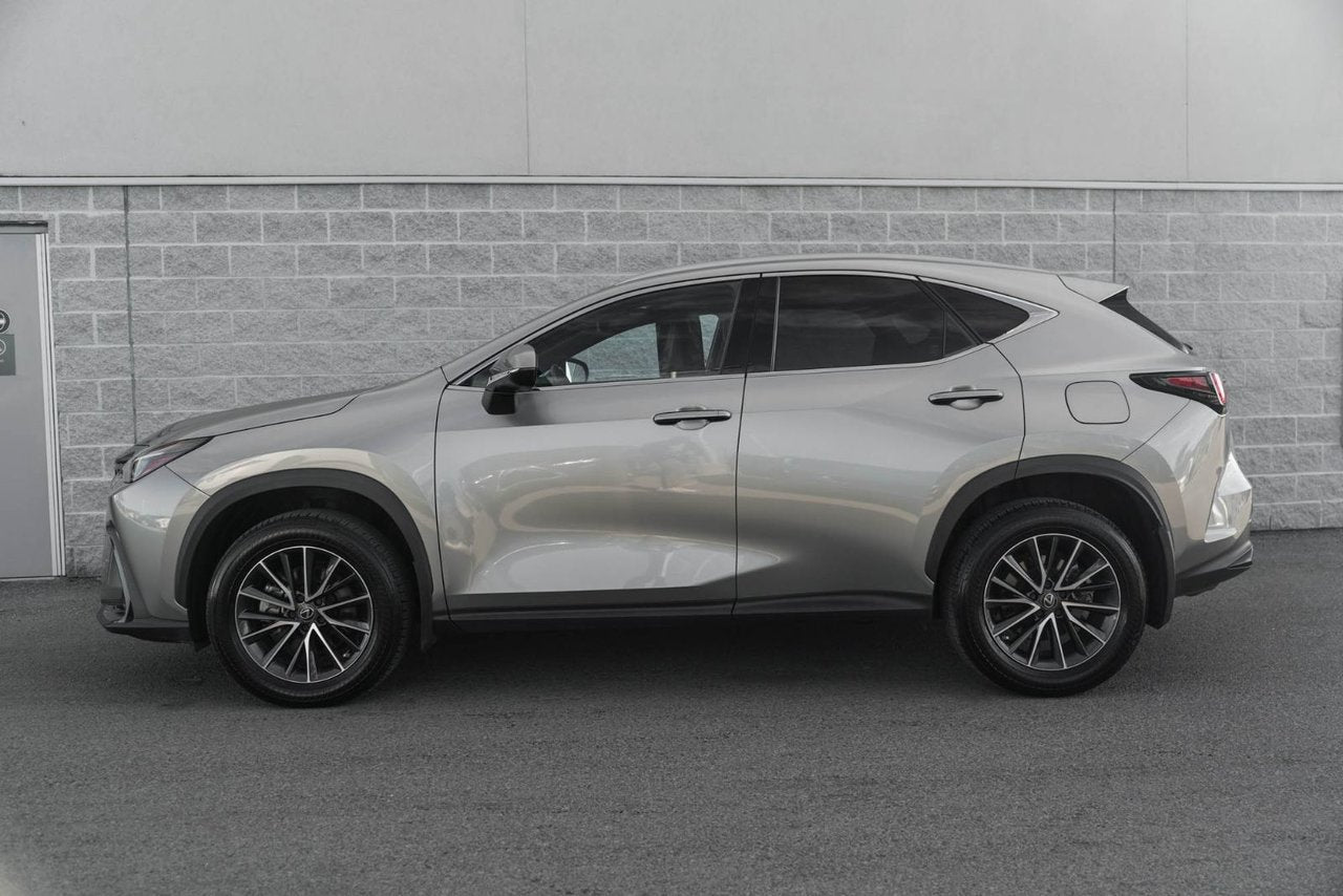 2023 Lexus NX 450h+ 450h+ ULTRA PREMIUM HYBRIDE BRANCHABLE TOIT BAS KM