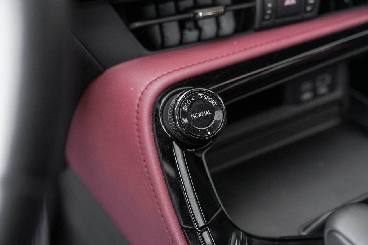 2023 Lexus NX 450h+ 450h+ ULTRA PREMIUM HYBRIDE BRANCHABLE TOIT BAS KM