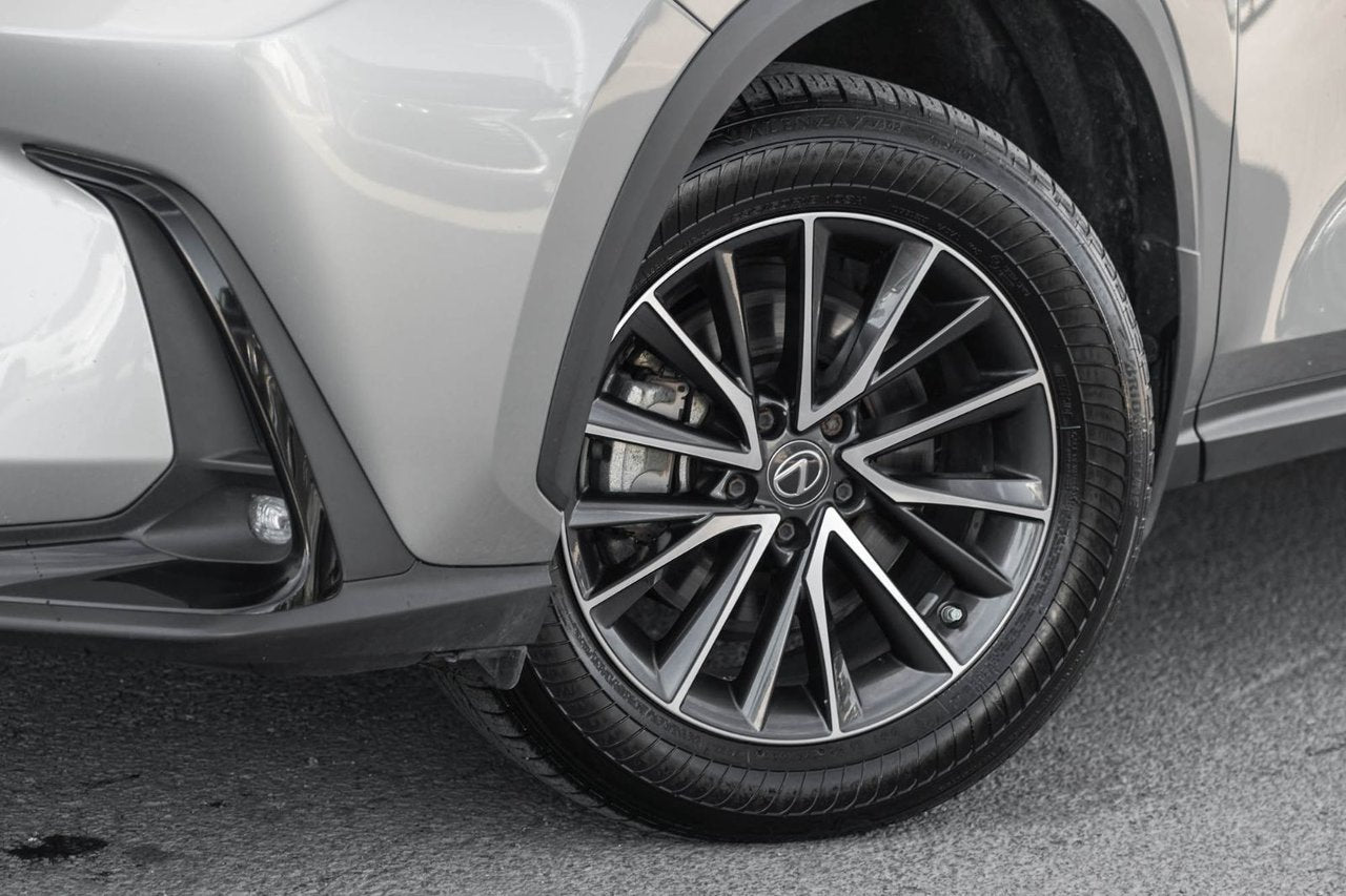 2023 Lexus NX 450h+ 450h+ ULTRA PREMIUM HYBRIDE BRANCHABLE TOIT BAS KM