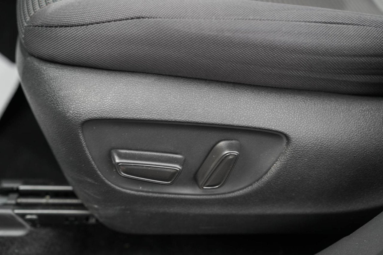 2021 Toyota Highlander LE AWD V6