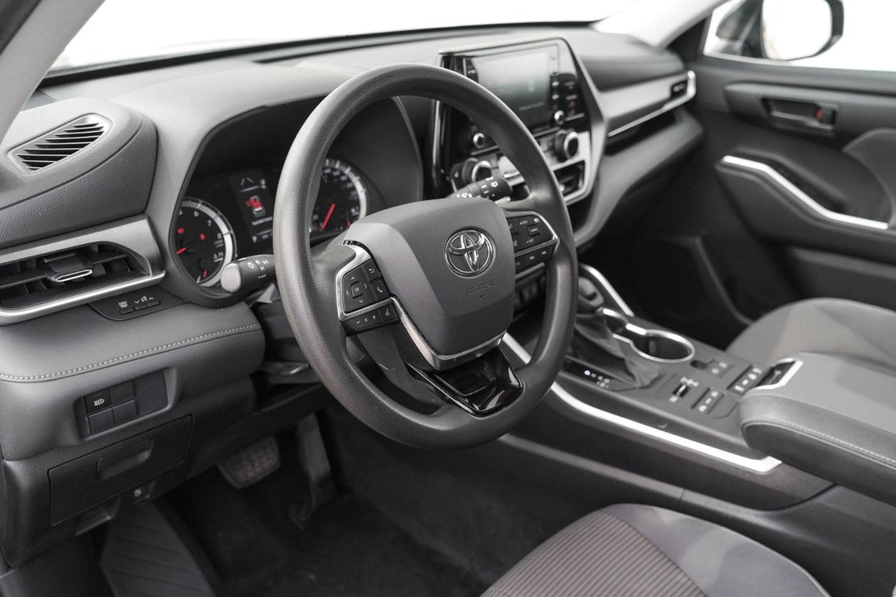 2021 Toyota Highlander LE AWD V6