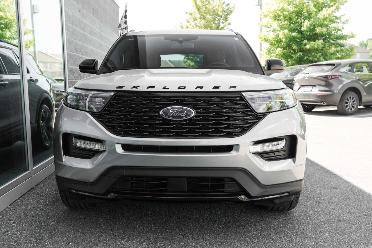 2023 Ford Explorer ST-Line