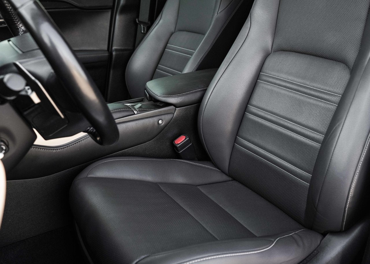 2020 Lexus NX 300 **PREMIUM PACKAGE**