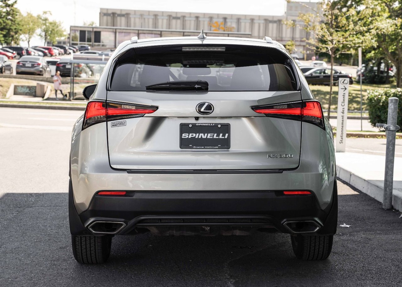 2020 Lexus NX 300 **PREMIUM PACKAGE**