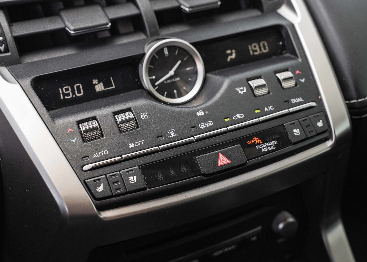 2020 Lexus NX 300 **PREMIUM PACKAGE**